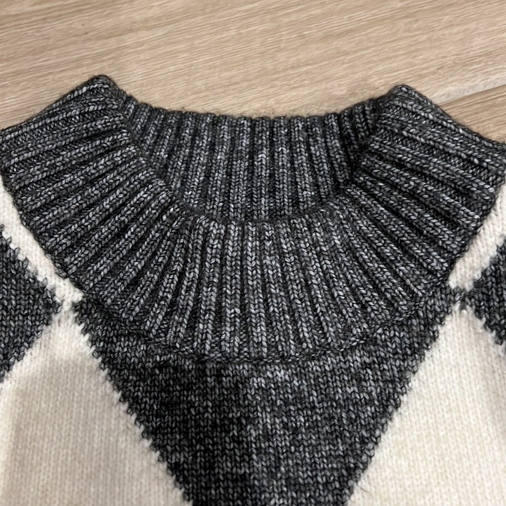 H&M PRINGLE of Scotland argyle sweater size L , 6%wool oversized fit - Picture 7 of 8